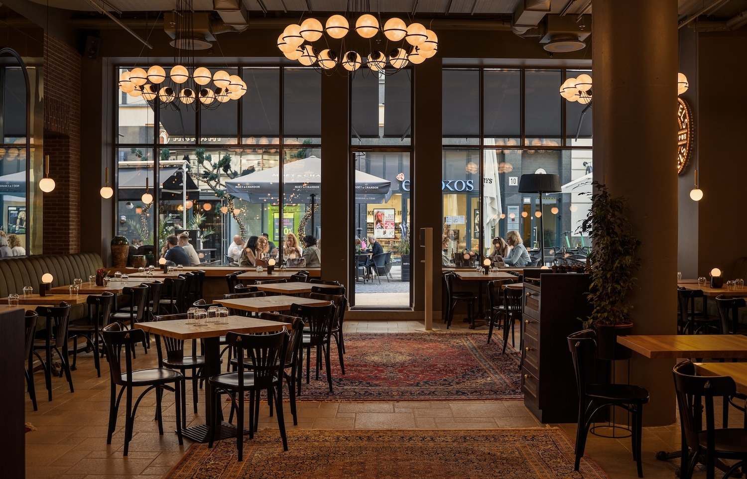 Brussels Mussels Centrum - Veganiski patiekalai Vilniaus restoranuose